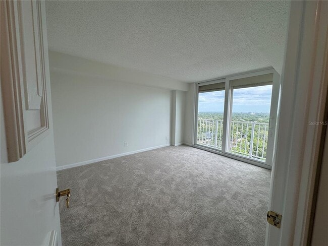 Building Photo - 2611 Bayshore Blvd