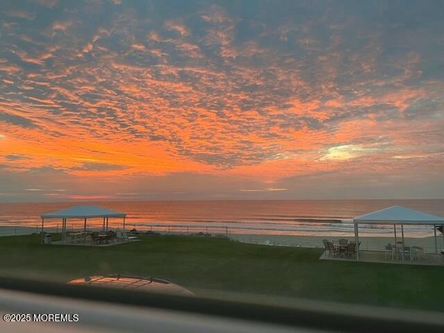 Building Photo - 1 Roseld Ave