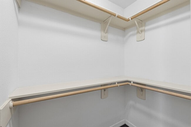 Building Photo - 2906 Anita St