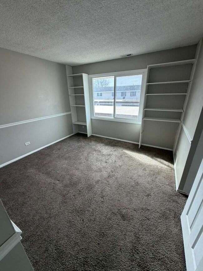 Building Photo - 1321 Court O