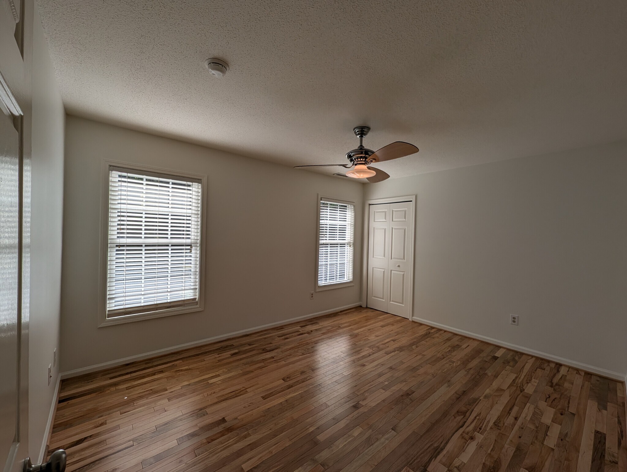 1st Bedroom - 14 Weaver Rd