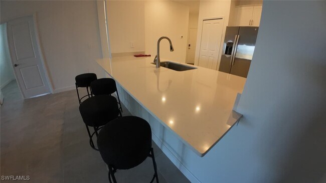 Building Photo - 19552 Hinkley Dr