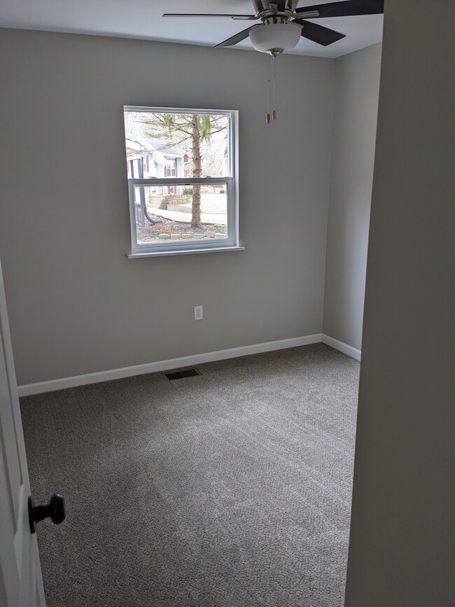 Building Photo - 1321 Wright Cir