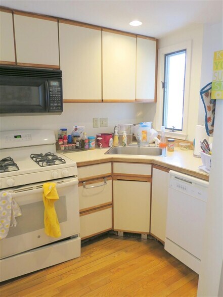 Building Photo - 44A Union St