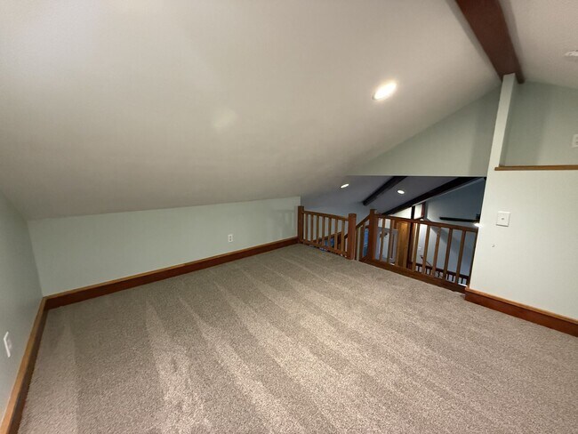 Building Photo - 7276 Tiger Dr