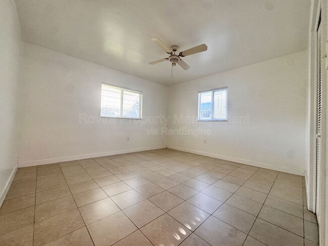 Building Photo - 408 New York Ave