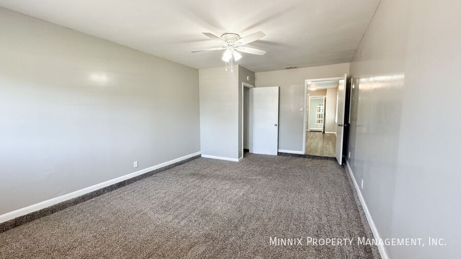 Building Photo - 4817 45th St