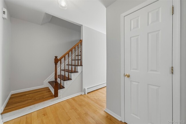 Building Photo - 35 Cunningham Dr
