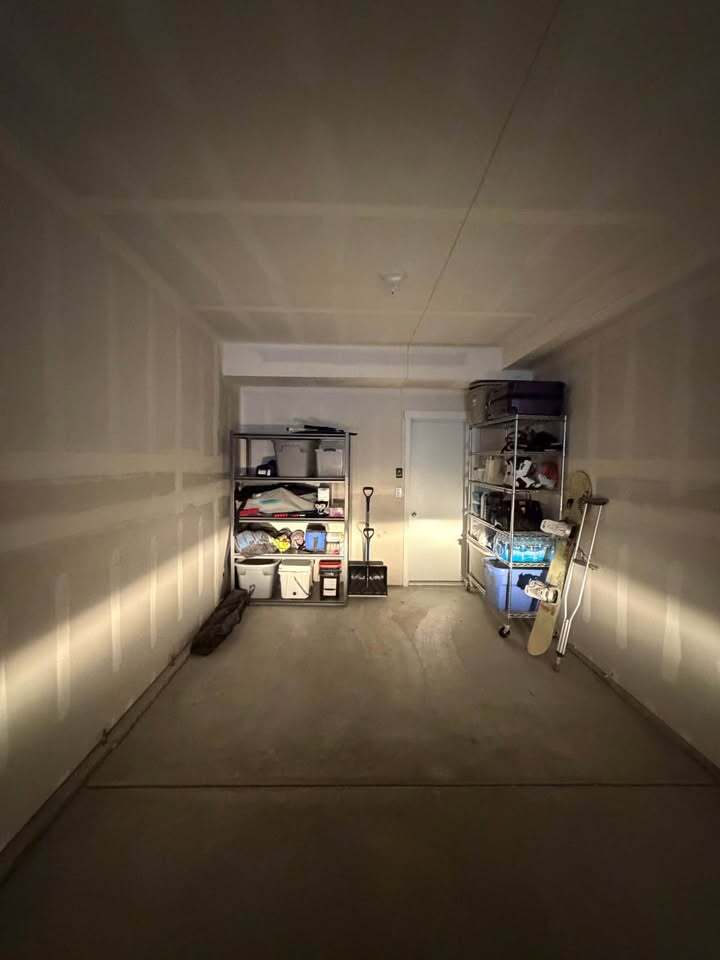 Building Photo - 8392 S Sky Mirror Ln