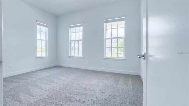 Building Photo - 7453 Estuary Lk Lp