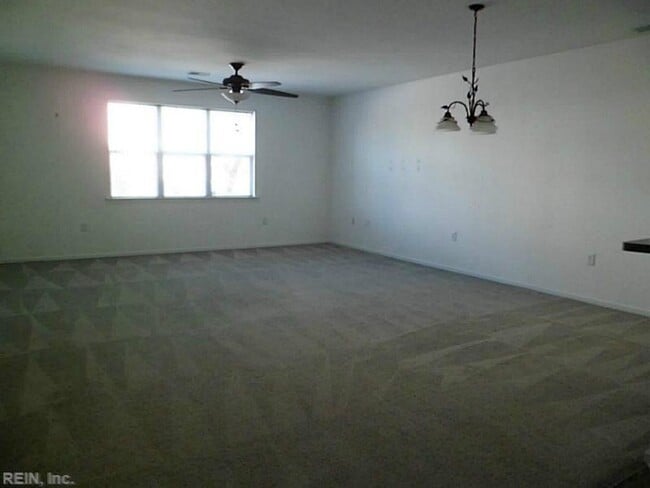 Building Photo - RIDGELY MANOR