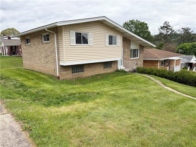 Building Photo - 314 N Highland Ave