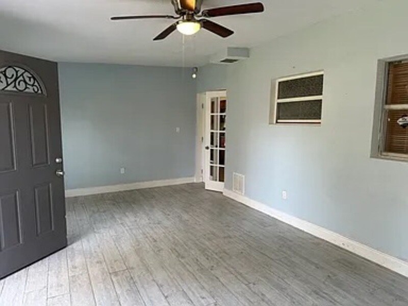 Building Photo - 1117 Princewood Dr