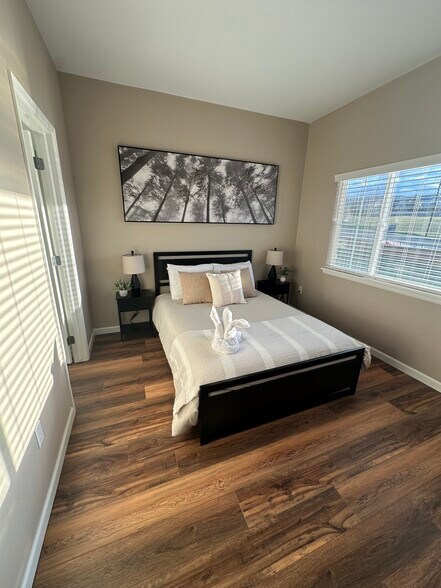 Building Photo - 6253 Kilmer Loop