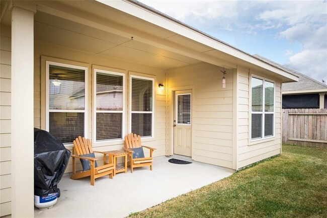 Building Photo - 25023 Diamond Ranch Dr