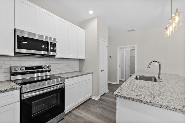 Building Photo - 39 Karas Trail