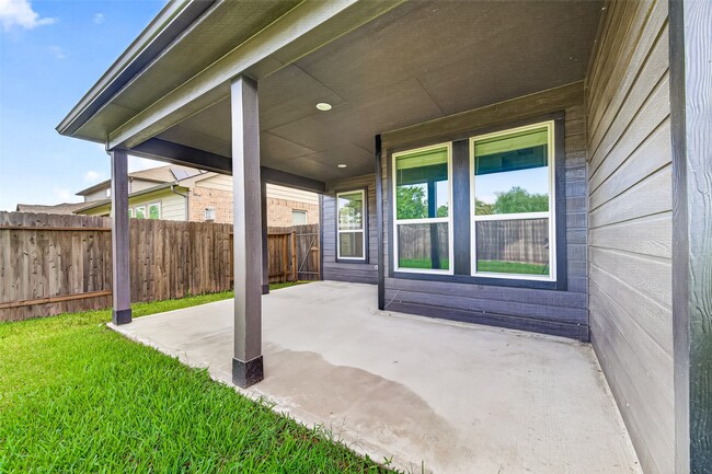 Building Photo - 2142 Reed Cave Ln