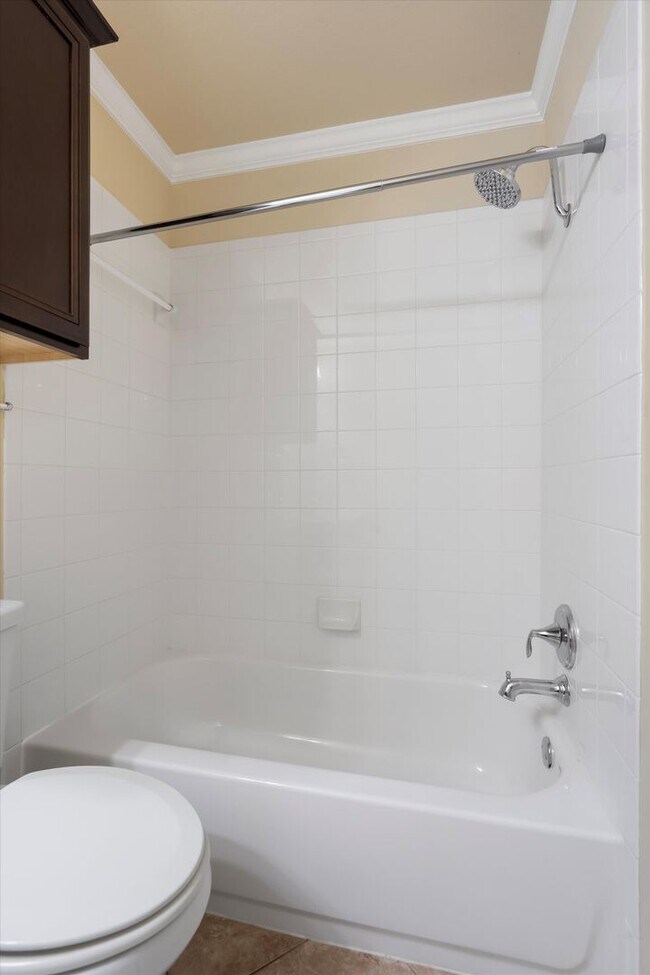 Building Photo - 8600 Harrier Dr