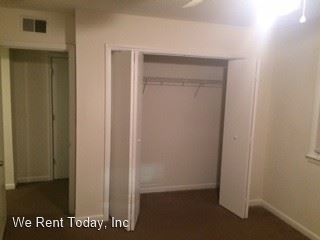 Building Photo - 2 br, 2 bath House - 3117-F Darden Road