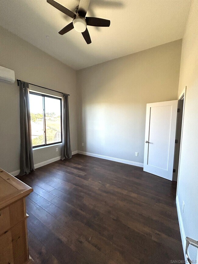 Building Photo - 16402 Rio Vista Rd
