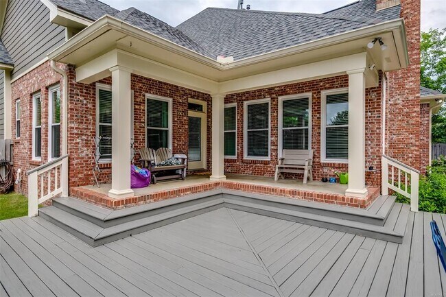 Building Photo - 8456 Marsh Pointe Dr