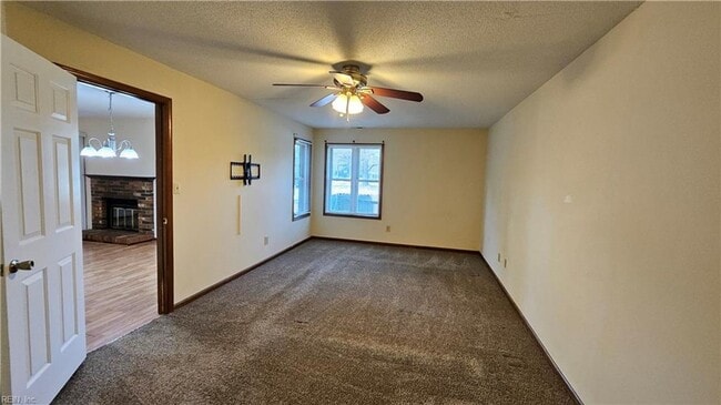 Building Photo - Kempsville Condo