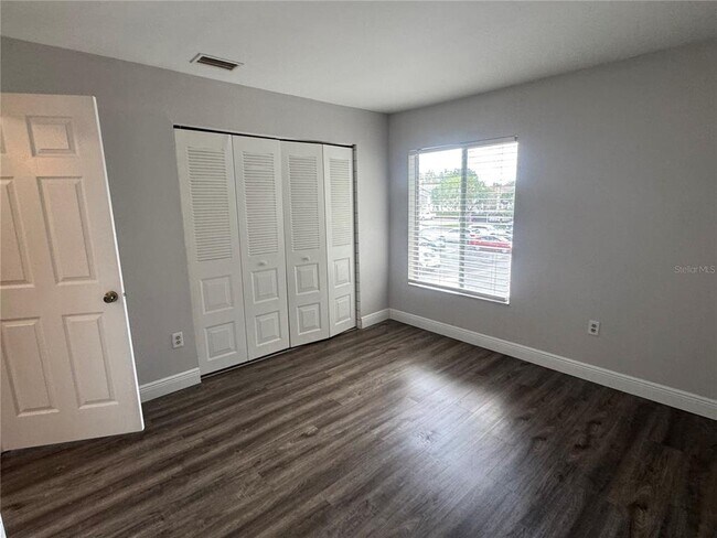 Building Photo - 8601 Huron Ct