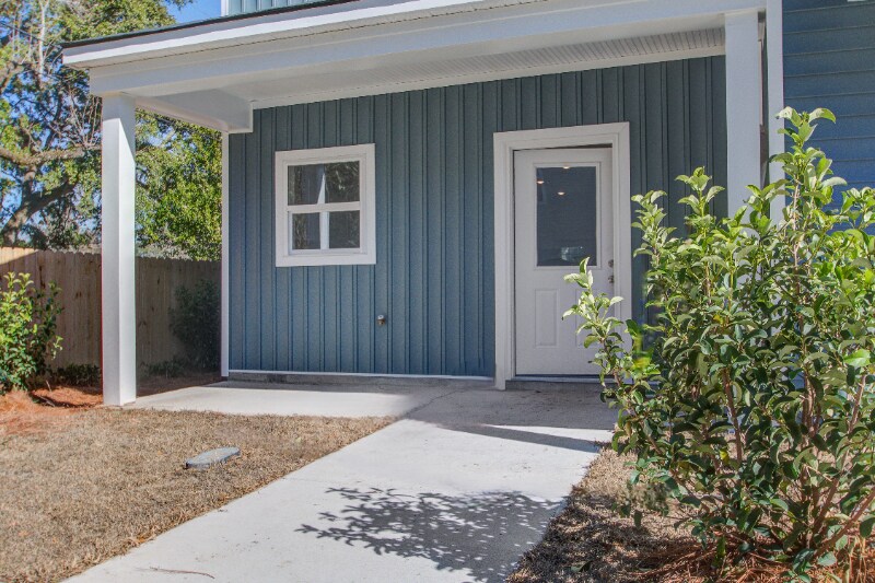 Building Photo - 5739 Murray Dr