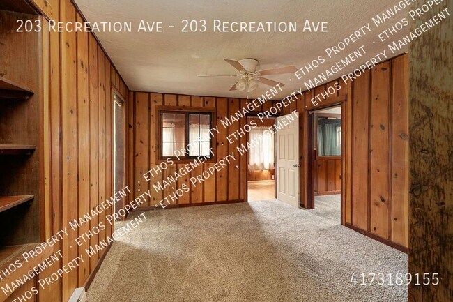 Building Photo - 203 Recreation Ave