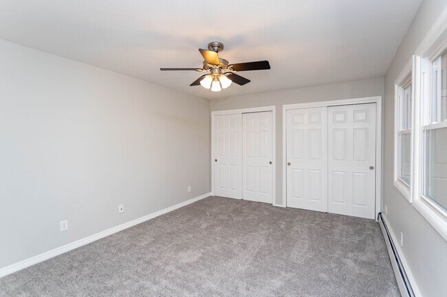 Building Photo - Spacious Country Retreat on 5.5 Acres | Barn, Deck & Pikes Peak View!!