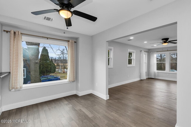 Building Photo - 91 Locust Ave