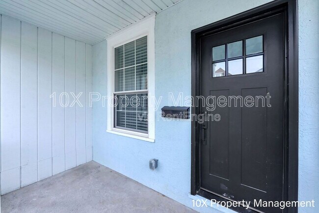 Building Photo - 207 N 22nd St