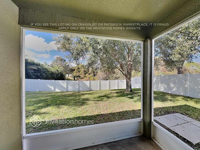 Building Photo - 942 Grapewood St