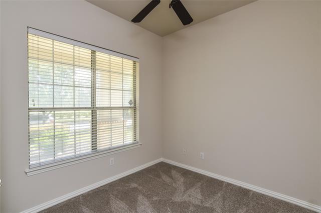 Building Photo - 11839 Westlawn Ln