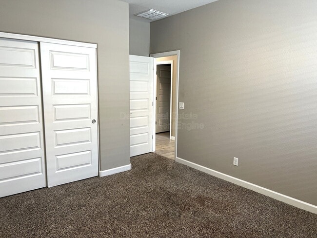 Building Photo - 8213 S 45th Ave