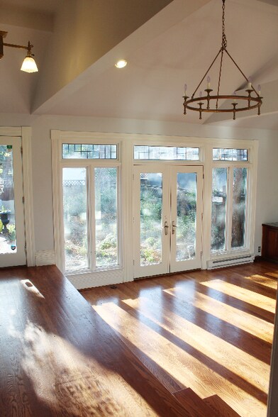 Building Photo - 420 N Downing St