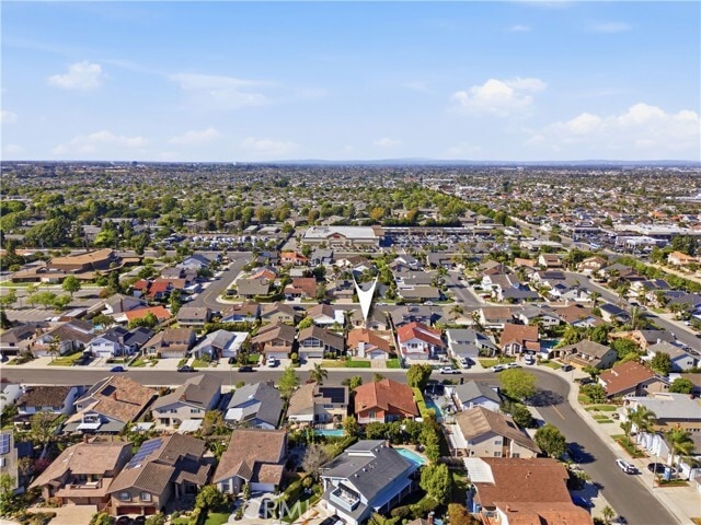 Building Photo - 8861 Dorsett Dr