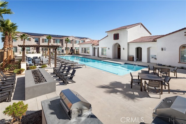 Building Photo - 24705 Saber Ct