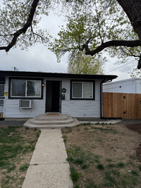 Building Photo - 310 Crescent Dr