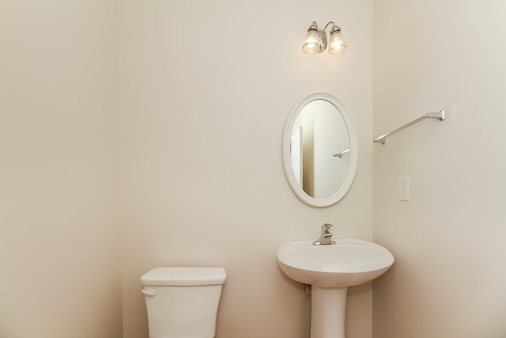 Building Photo - 7698 Overlook Bend