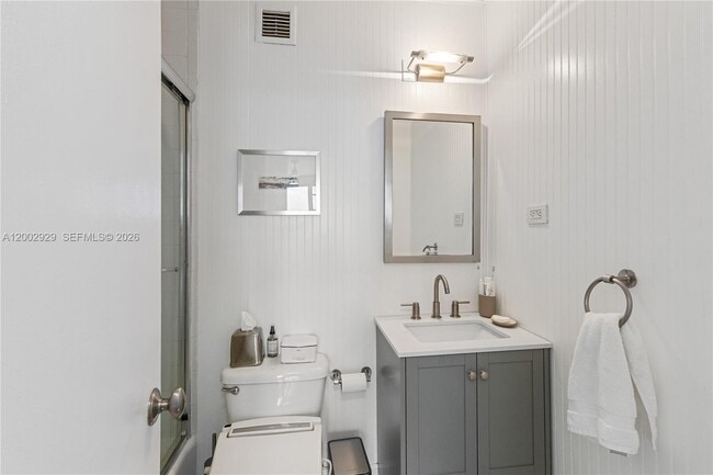 Building Photo - 2451 Brickell Ave