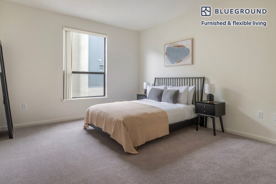 Building Photo - 754 The Alameda