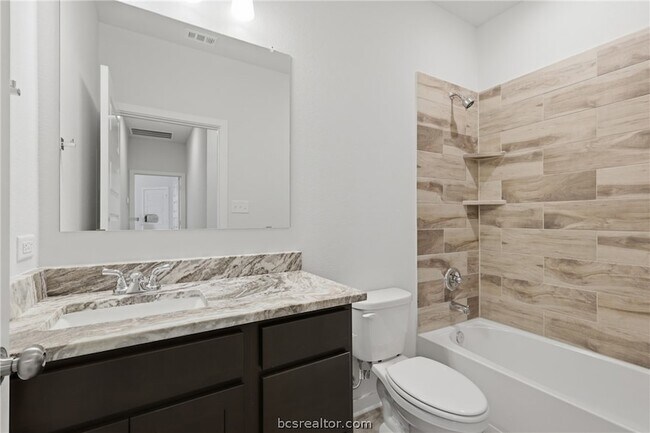 Building Photo - 10633 Burgundy Berry Wy