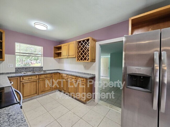 Building Photo - 69 E Mariana Ave