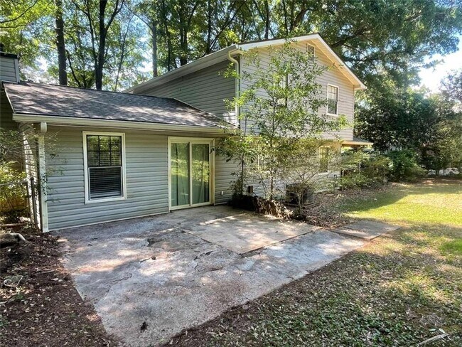 Building Photo - 55 Hunt Ridge Dr