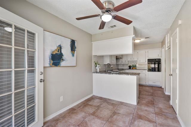 Building Photo - 310 Candlewood Pl