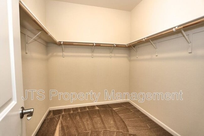 Building Photo - 2488 Ben Ali Wy