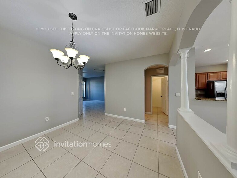 Building Photo - 3250 NW 103rd Path