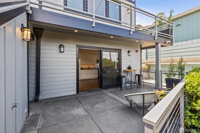 Building Photo - 316 Humboldt Rd