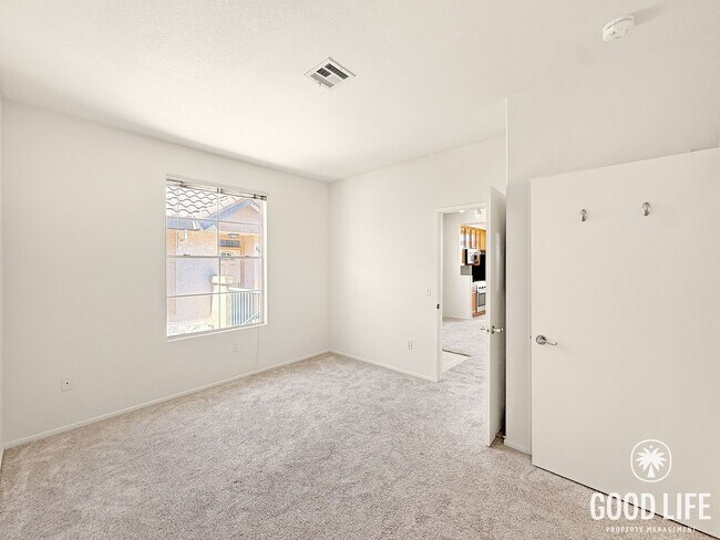 Building Photo - Great 1 BR/1 BA in the Mirabella community of Mira Mesa!